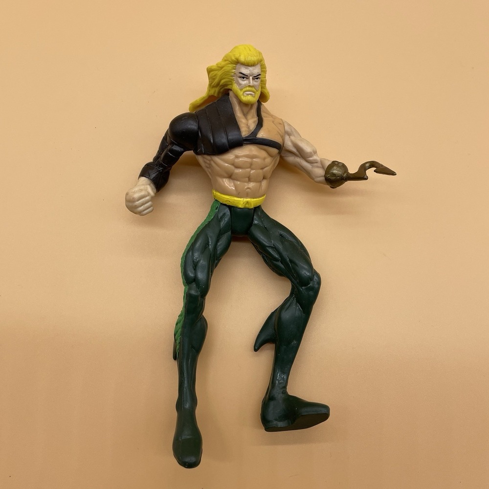 DC Total Justice AQUAMAN Action Figure Kenner 1996